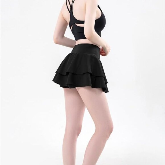 Black Women's X-Large Shimmery Athletic Shorts with Elastic Waist & Pockets - Picture 8 of 8